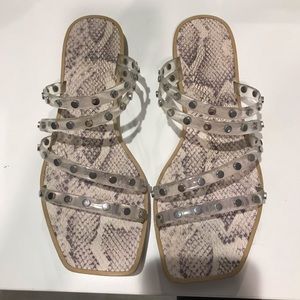 Dolce vita sandals